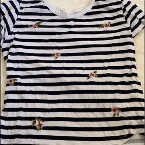 Women’s striped shirt
